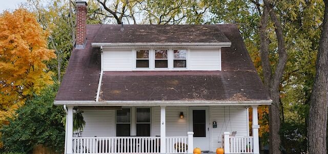 <strong>The Benefits of Hiring a Local Exterior House Painter in Westport, CT: Enhancing Your Home’s Appeal</strong>